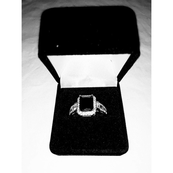 Black Sapphire & Diamond Sz 8 marked s925 Silver Cocktail Ring - Picture 4 of 6